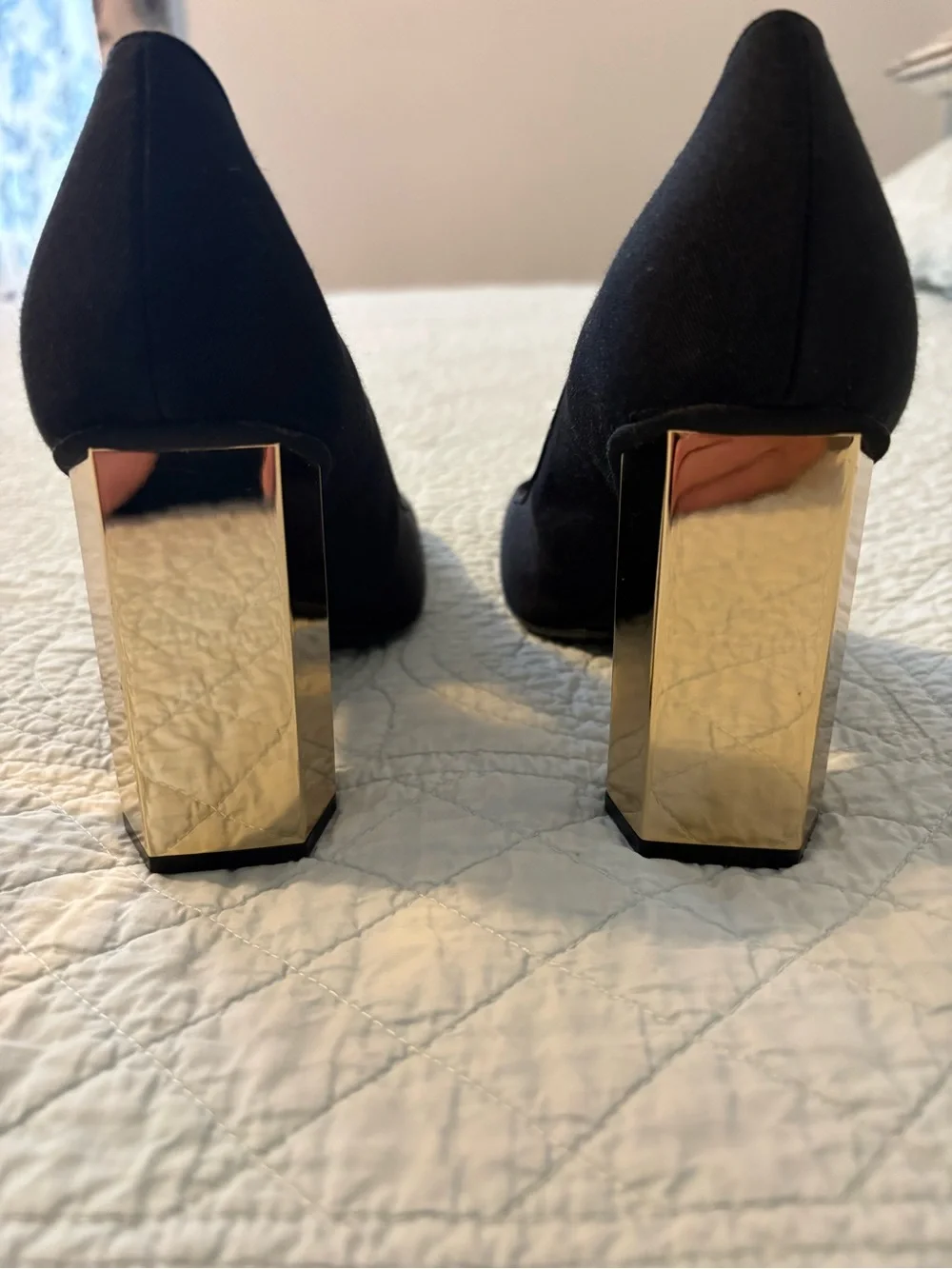 Tory Burch Regina 90mm pump shoe.  Size 7 1/2.